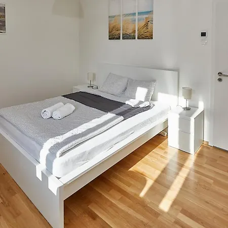 Διαμέρισμα Helle Und Gemuetliche In Zentraler Lage *