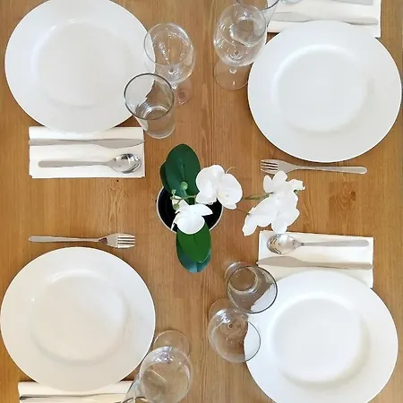 Helle Und Gemuetliche In Zentraler Lage *